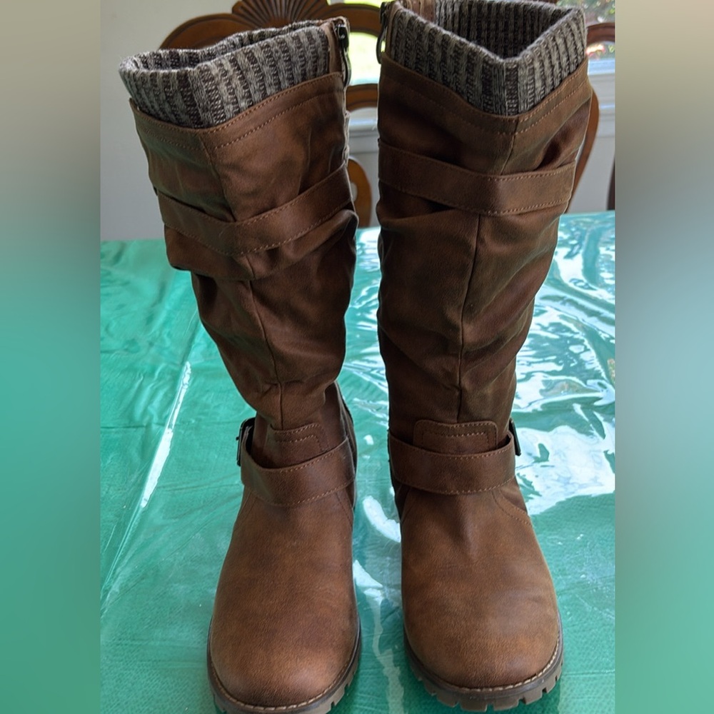 Brown mid calf Boots
